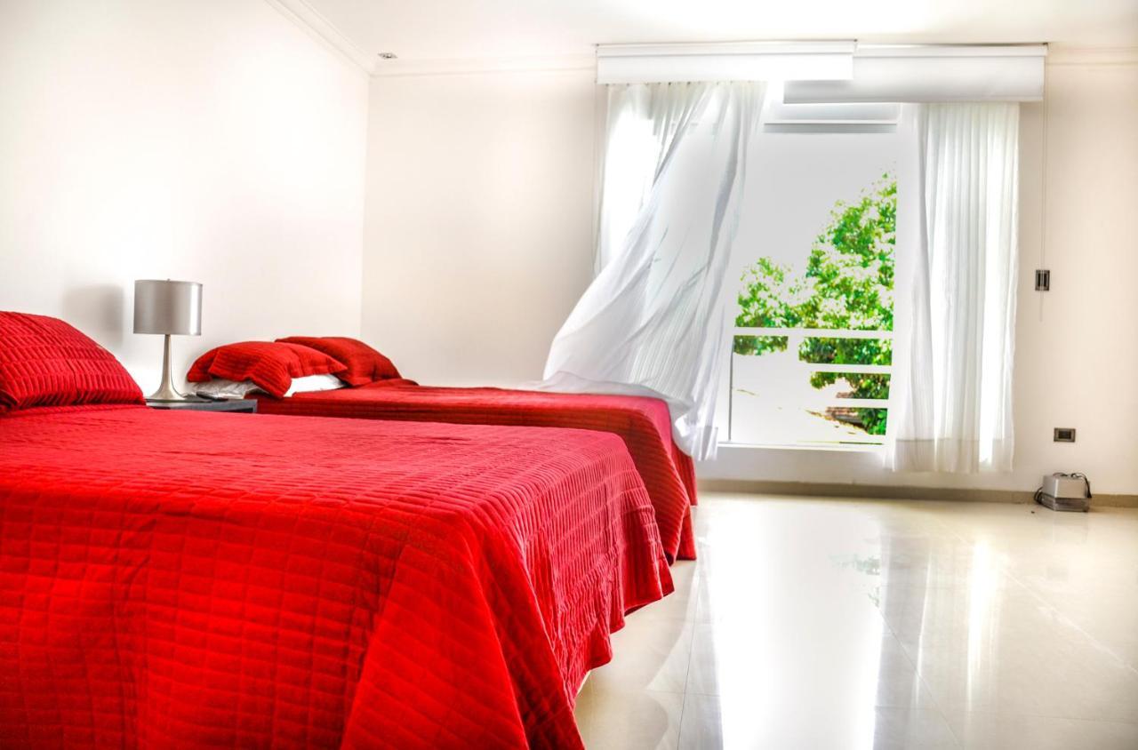 Hotel Senses Equipetrol Santa Cruz de La Sierra Exterior photo